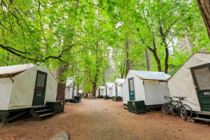 hotels near yosemite