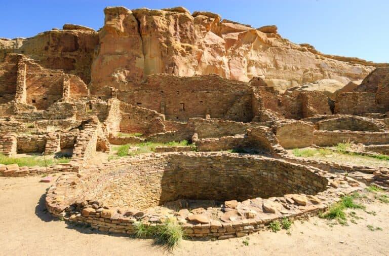 New Mexico Road Trip Itinerary 1 week: discover the Native American ruins
