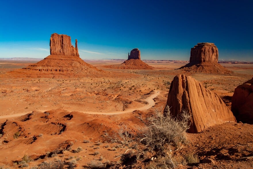 where to stay in monument valley