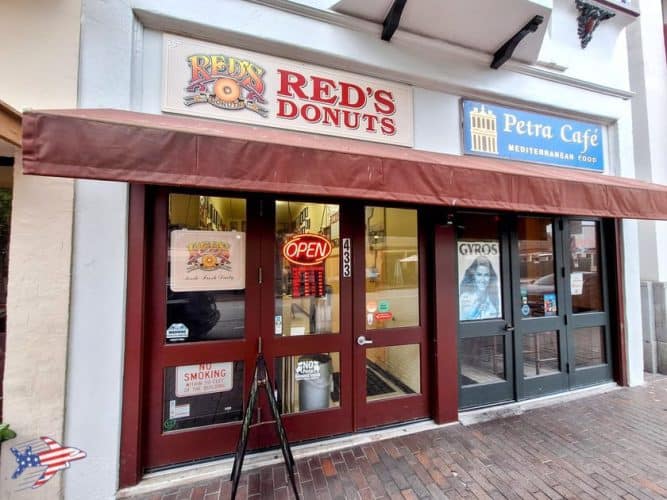 Red's Donuts