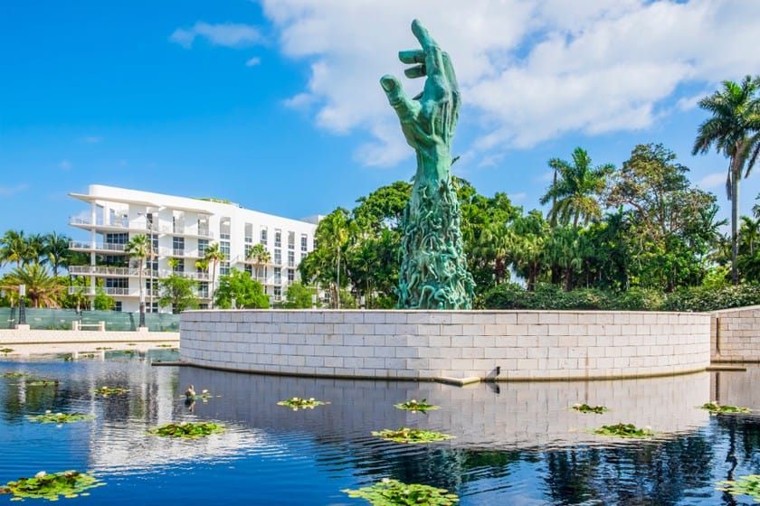 where to eat in south beach miami