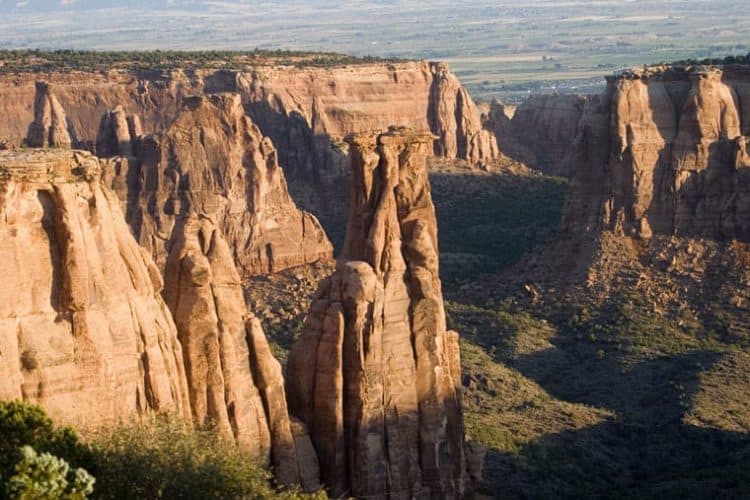 things to do at colorado national monument