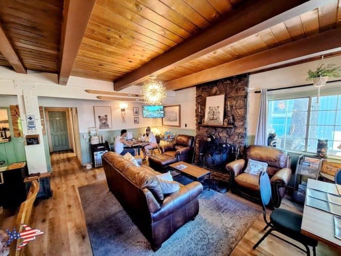 Cinnamon Bear Inn