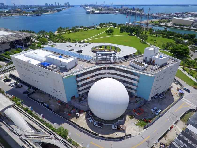 downtown miami things to do nearby