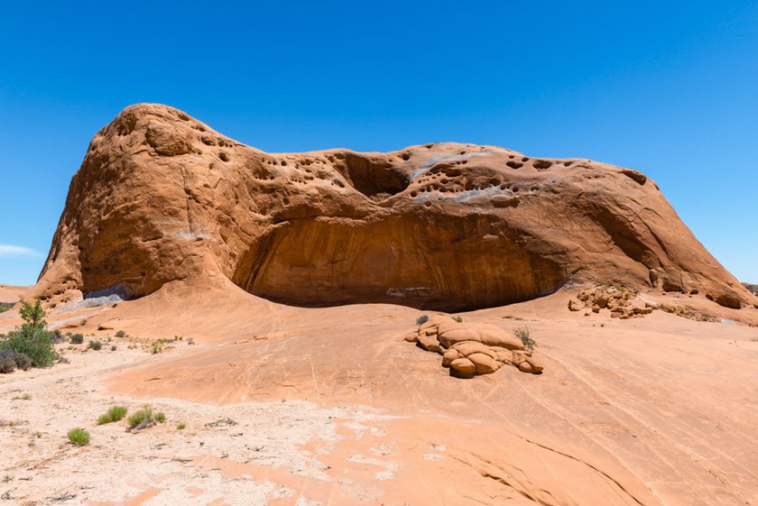 hole in the rock road trip