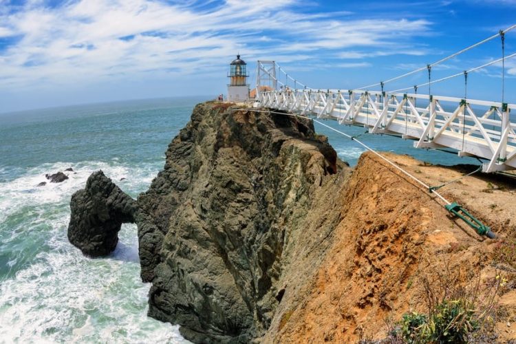 point bonita lighthouse hike