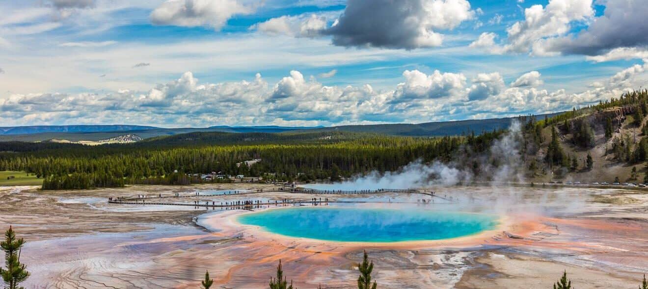 yellowstone-national-park-trip-planner